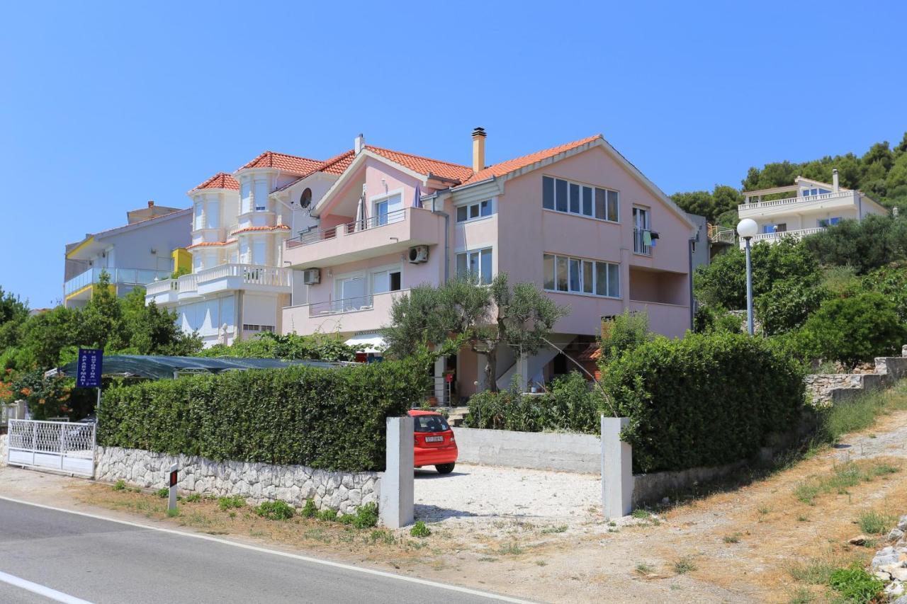 Apartments By The Sea Poljica, Trogir - 19316 Marina Eksteriør billede